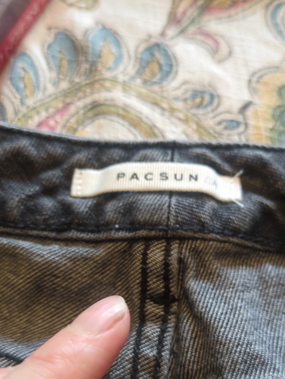 PacSun Vintage Black High Rise Mom Jean - Picture 4 of 6